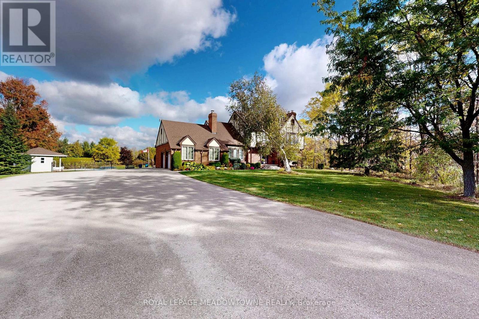 4905 First Line, Erin, Ontario  L7J 2L9 - Photo 30 - X12456055