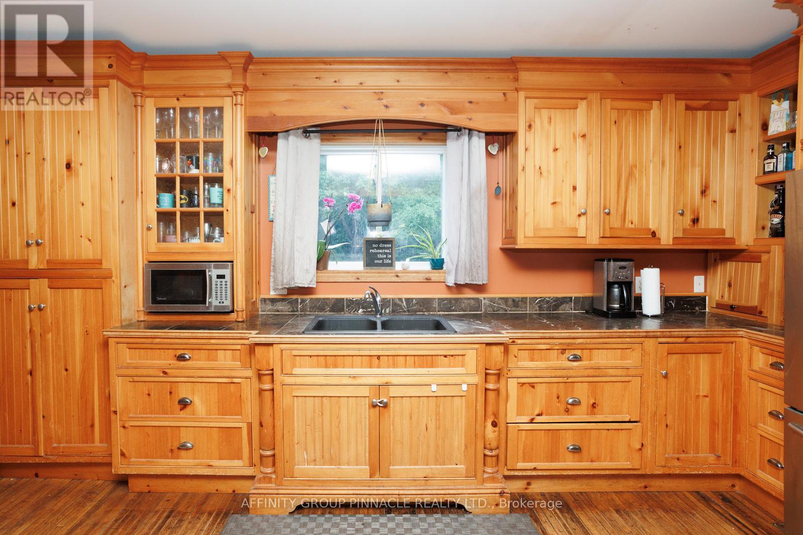3462 Monck Road, Kawartha Lakes (Laxton/digby/longford), Ontario  K0M 2L0 - Photo 14 - X12456099
