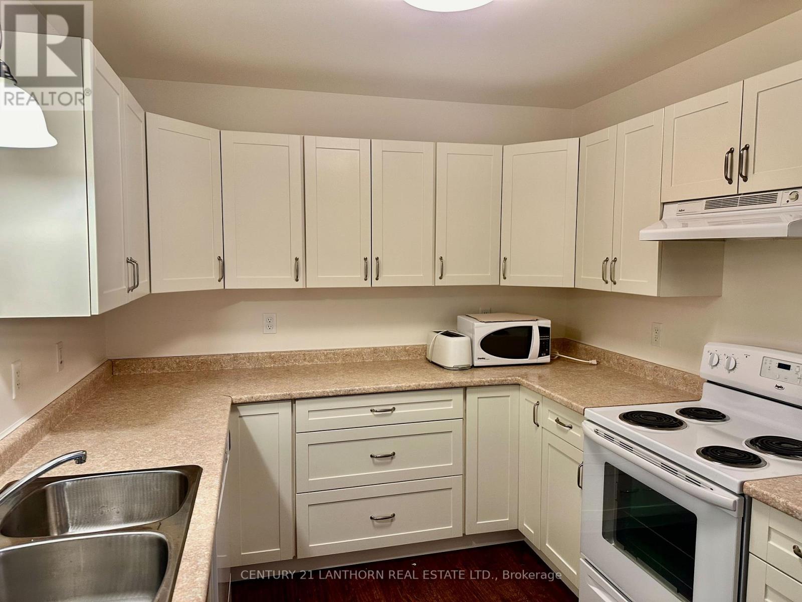 3 - 494 Metcalf Street, Tweed (Tweed (Village)), Ontario  K0K 3J0 - Photo 10 - X12456124