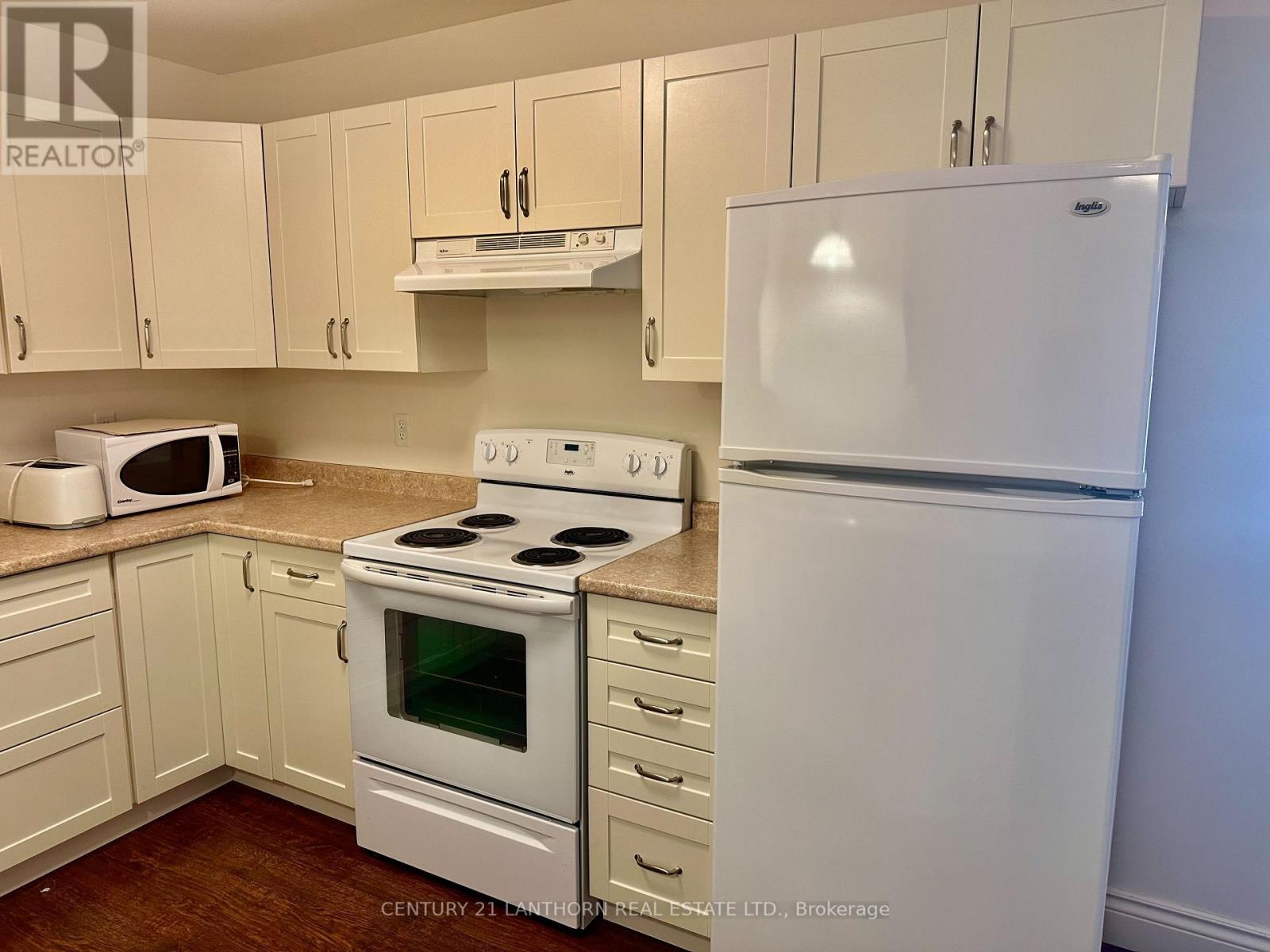 3 - 494 Metcalf Street, Tweed (Tweed (Village)), Ontario  K0K 3J0 - Photo 11 - X12456124
