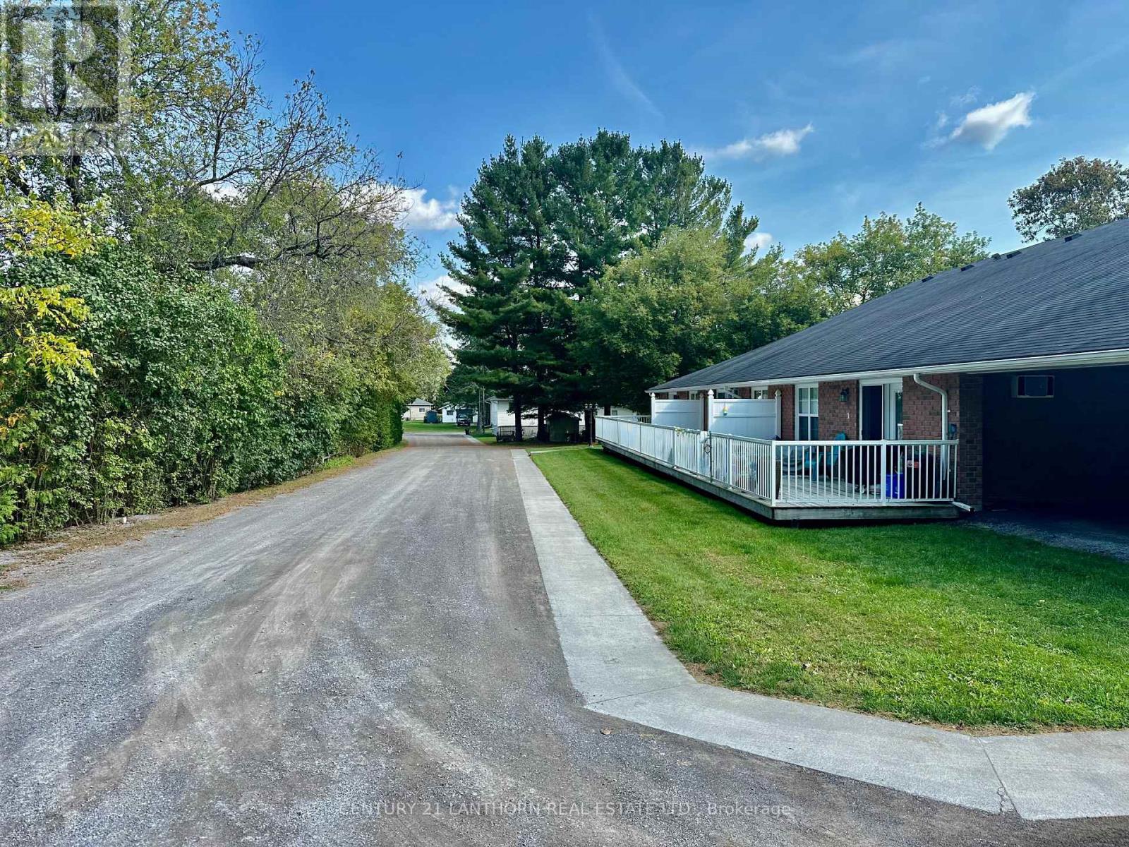 3 - 494 Metcalf Street, Tweed (Tweed (Village)), Ontario  K0K 3J0 - Photo 5 - X12456124
