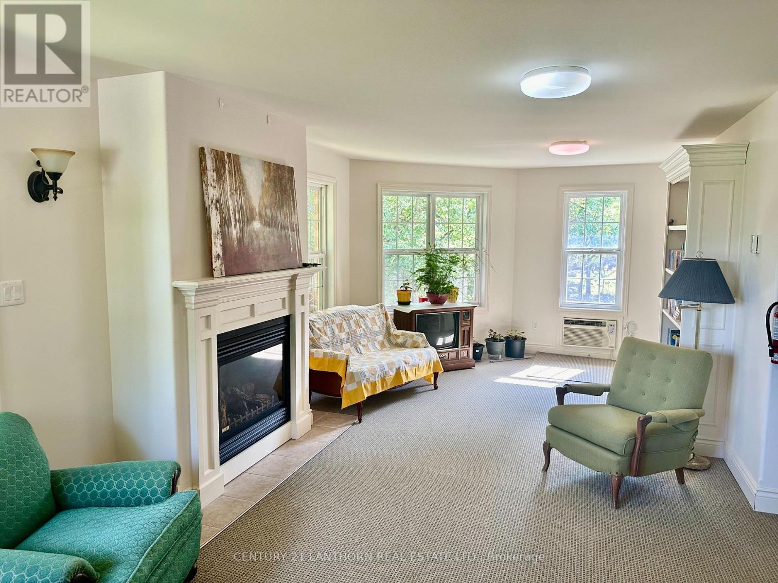 3 - 494 Metcalf Street, Tweed (Tweed (Village)), Ontario  K0K 3J0 - Photo 7 - X12456124