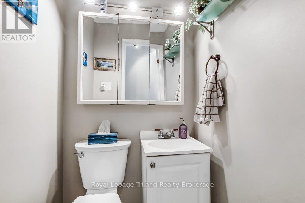 144 Keats Drive, Woodstock, Ontario  N4S 8B8 - Photo 16 - X12352278