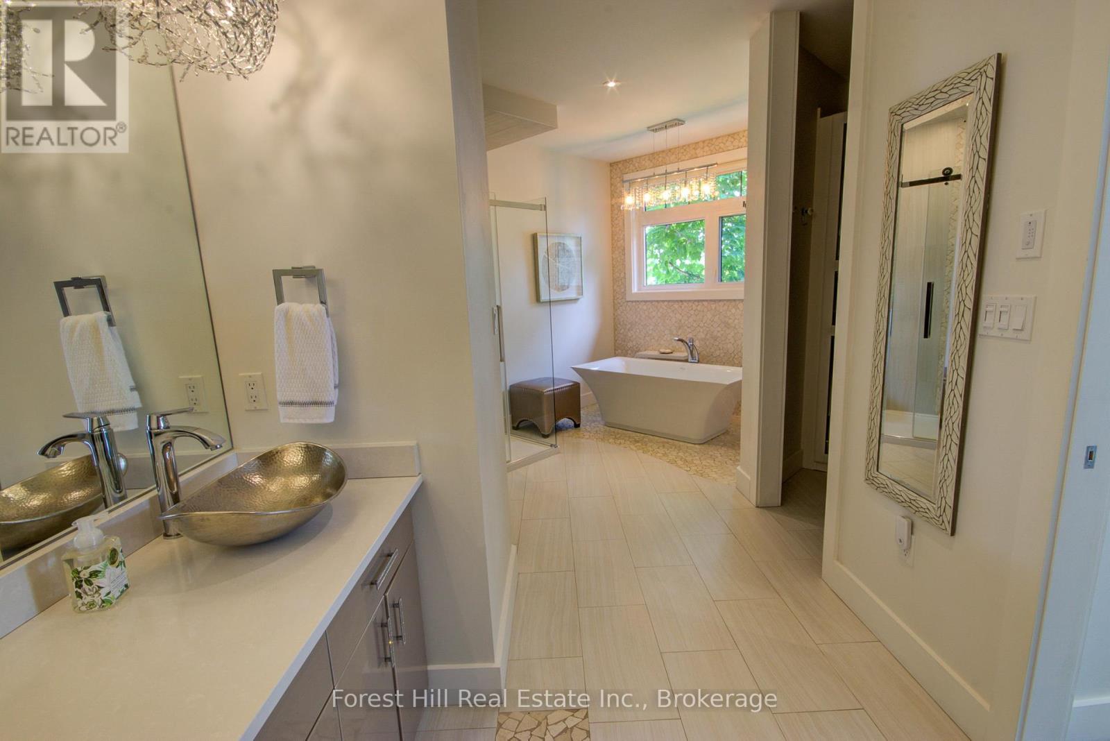 142 Himbury Lane, Kearney, Ontario  P0A 1M0 - Photo 27 - X12308320