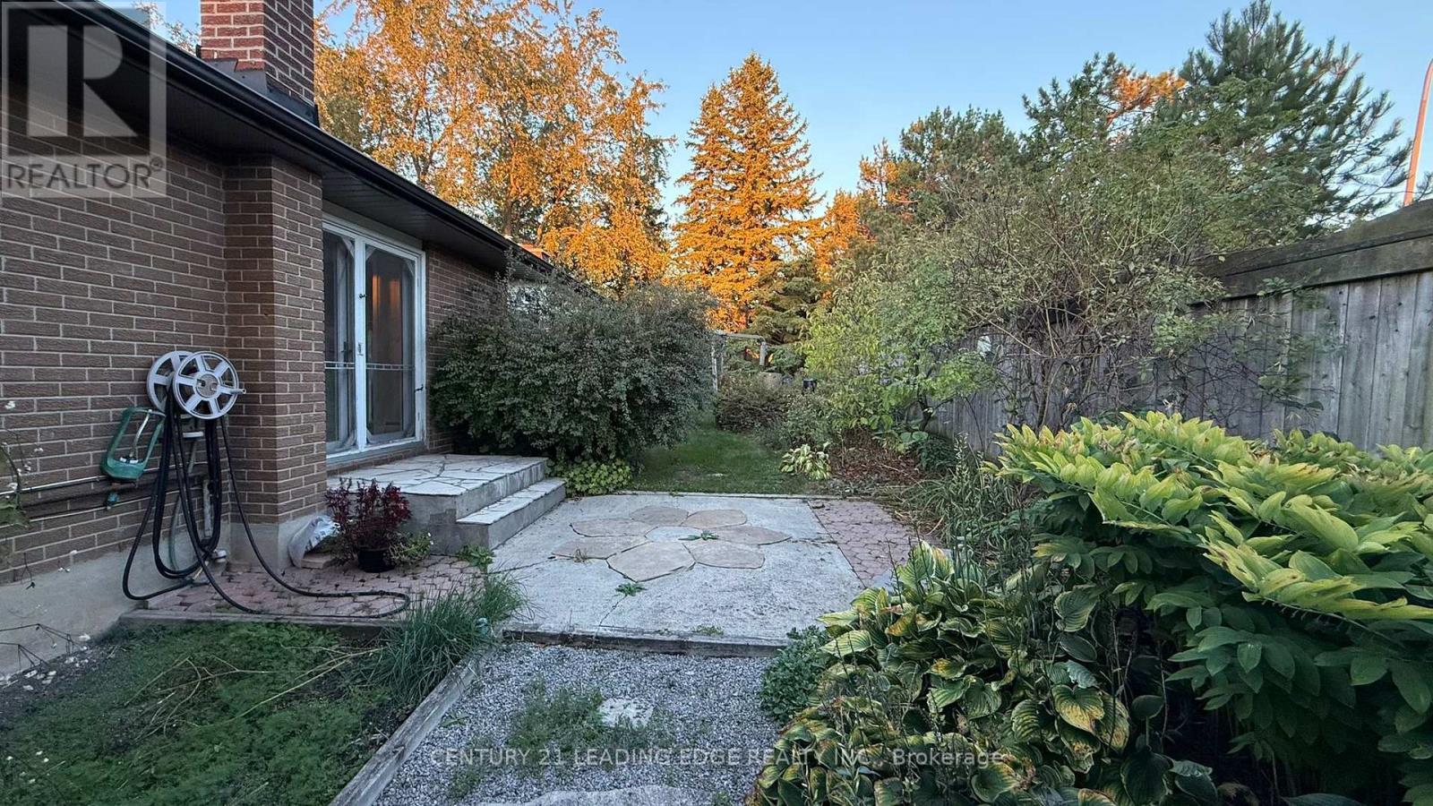 133 Elizabeth Crescent, Whitby, Ontario  L1N 3S1 - Photo 12 - E12453124