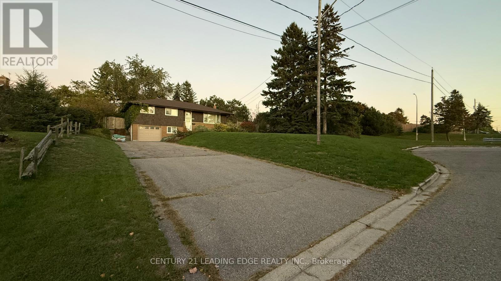 133 Elizabeth Crescent, Whitby, Ontario  L1N 3S1 - Photo 23 - E12453124