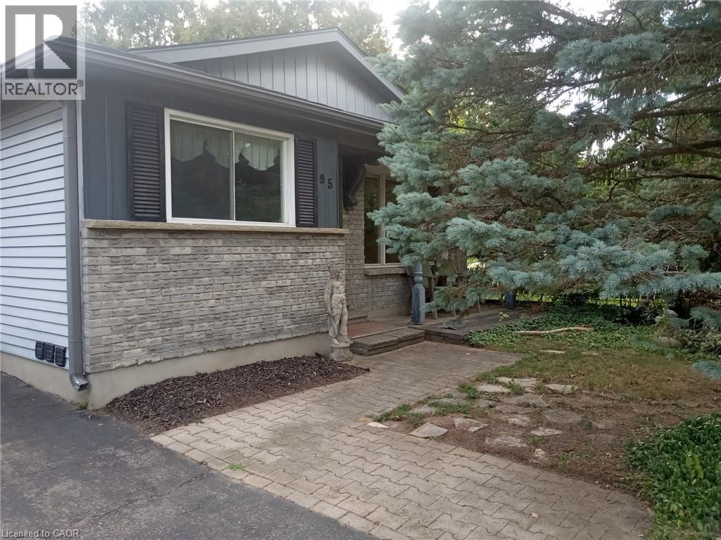 95 Cedar Crest Street, Kitchener, Ontario  N2N 2A6 - Photo 3 - 40778094
