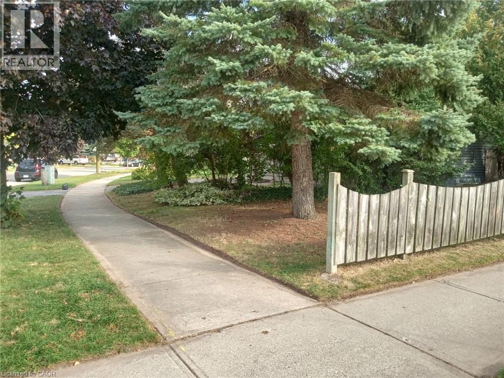95 Cedar Crest Street, Kitchener, Ontario  N2N 2A6 - Photo 6 - 40778094