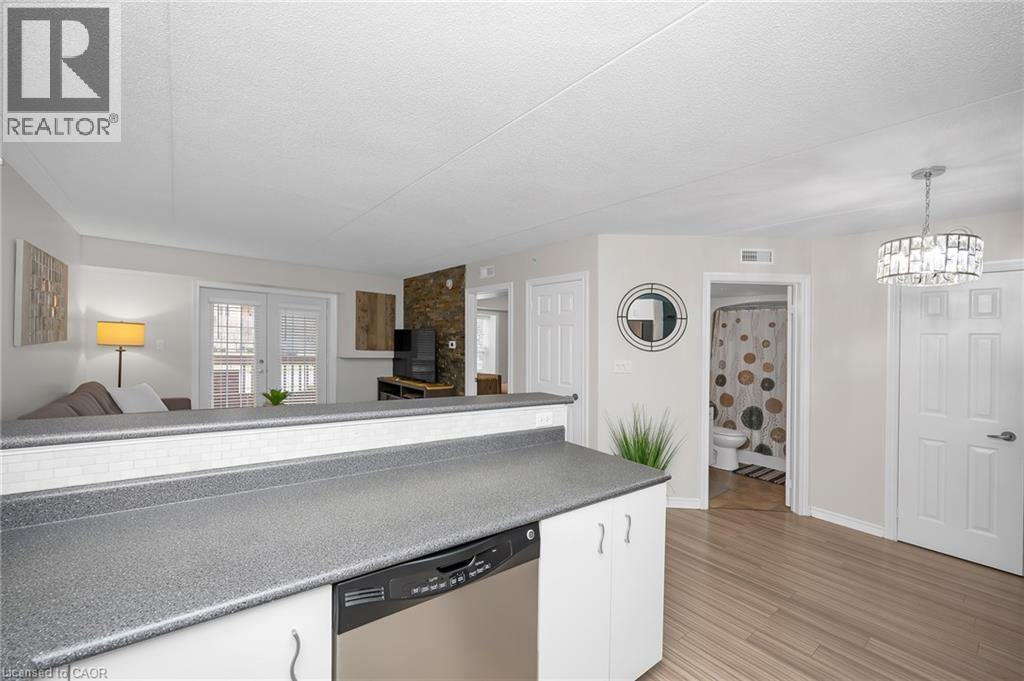 4015 Kilmer Drive Unit# 110, Burlington, Ontario  L7M 4M4 - Photo 6 - 40777300