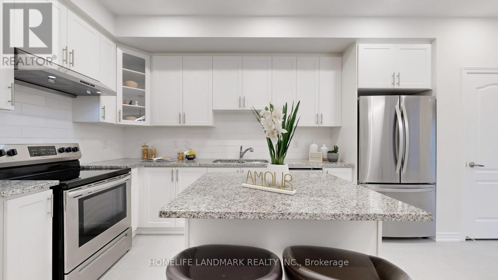 575 White's Hill Avenue, Markham, Ontario  L6B 1N9 - Photo 14 - N12455852