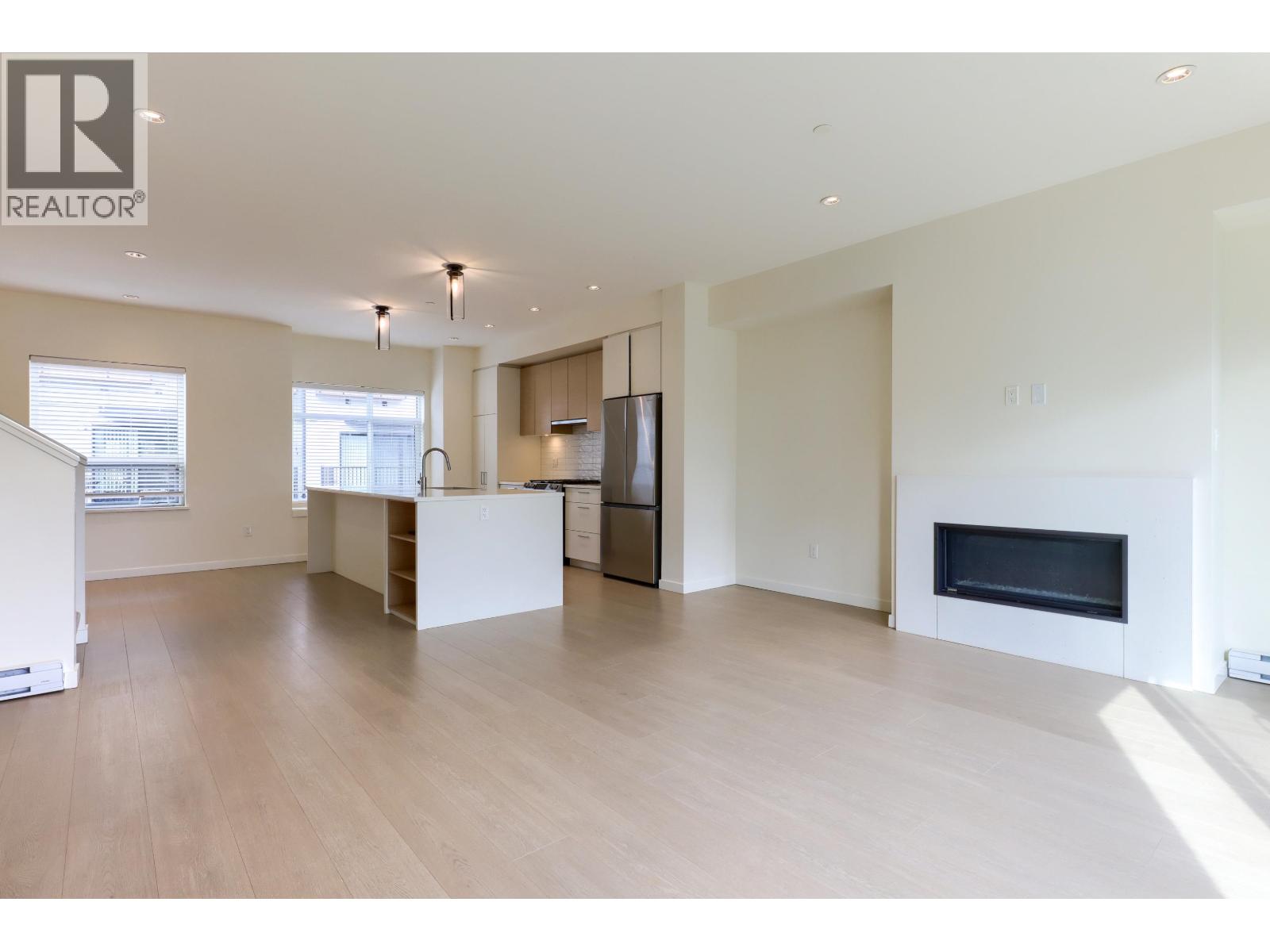 6 629 South Dyke Road, New Westminster, British Columbia  V3M 0N3 - Photo 4 - R3055852