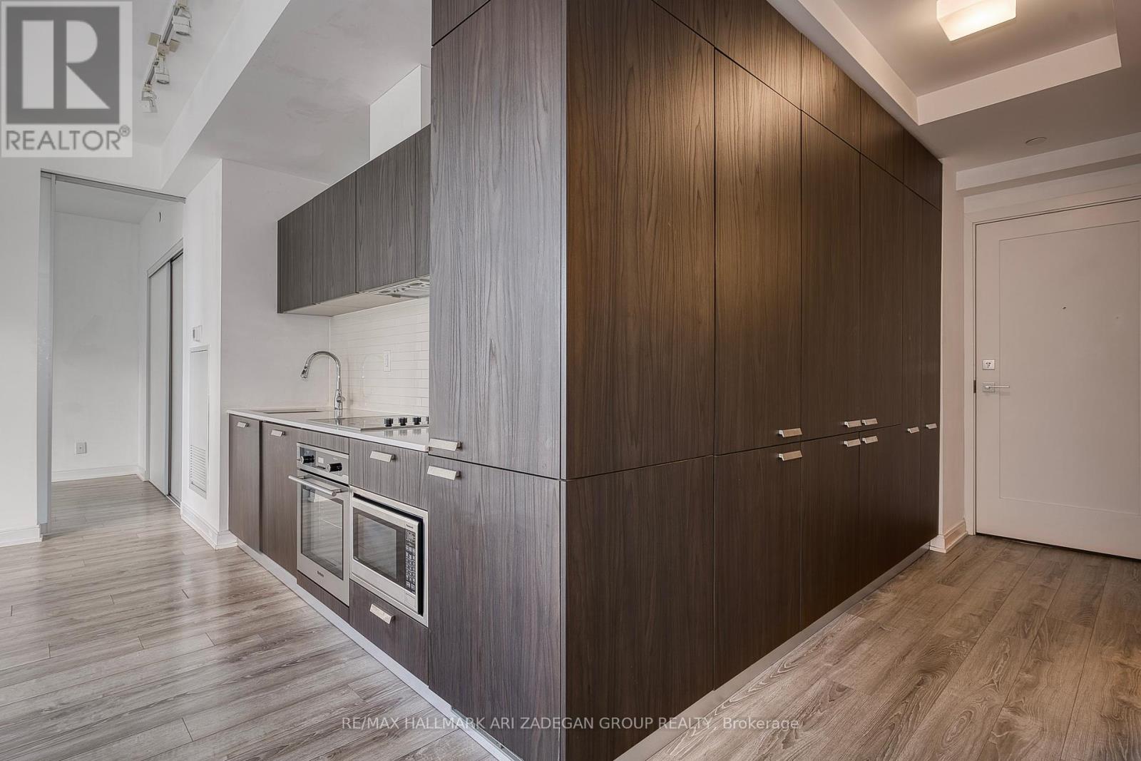 1415 - 50 Charles Street E, Toronto, Ontario  M4Y 0C3 - Photo 10 - C12456073