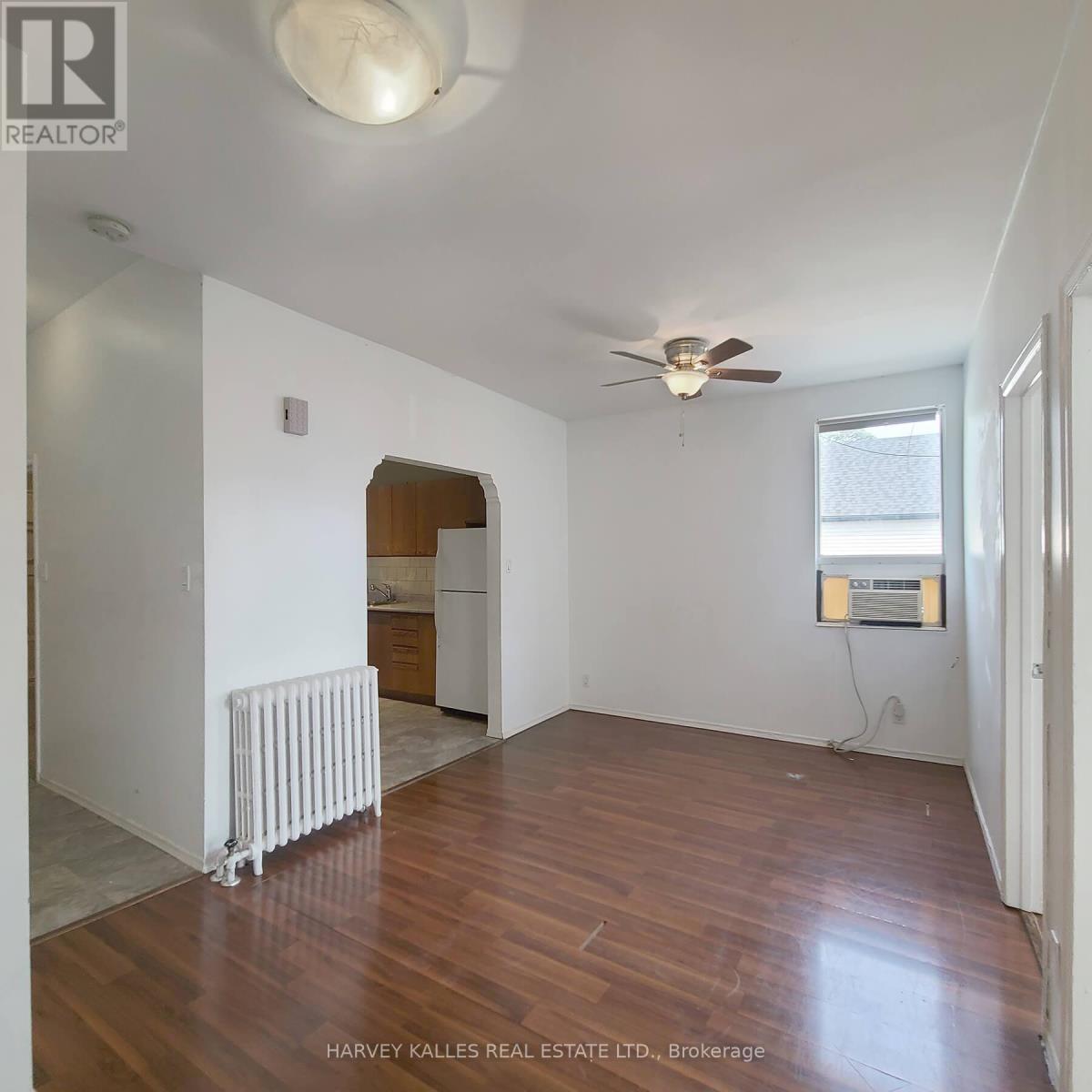 2ND FLOOR - 206 AUGUSTA AVENUE, Toronto, Ontario