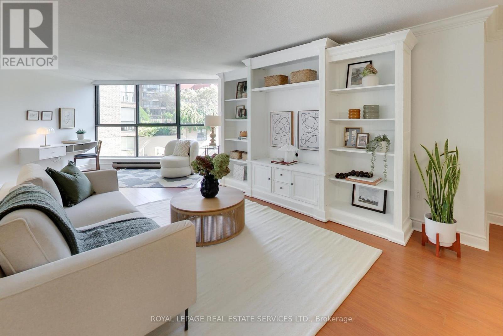 415 - 35 CHURCH STREET, Toronto, Ontario
