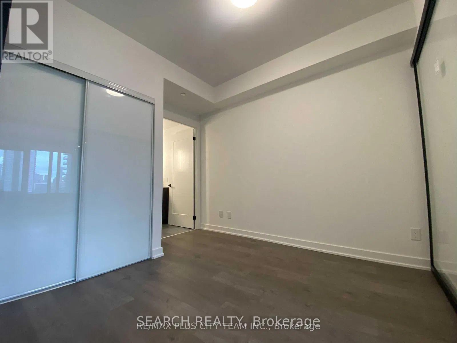 719 - 5 Defries Street, Toronto, Ontario  M5A 3R4 - Photo 7 - C12456207