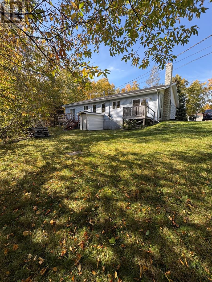 122 Grenfell Heights, Grand Falls-Windsor, Newfoundland & Labrador  A2A 1W4 - Photo 2 - 1291392