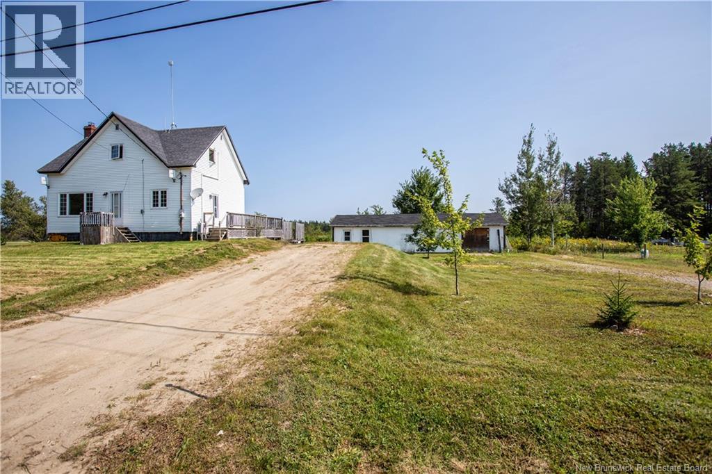 210 Pirogue, Richibouctou-Village, New Brunswick  E4W 1J8 - Photo 3 - NB128336