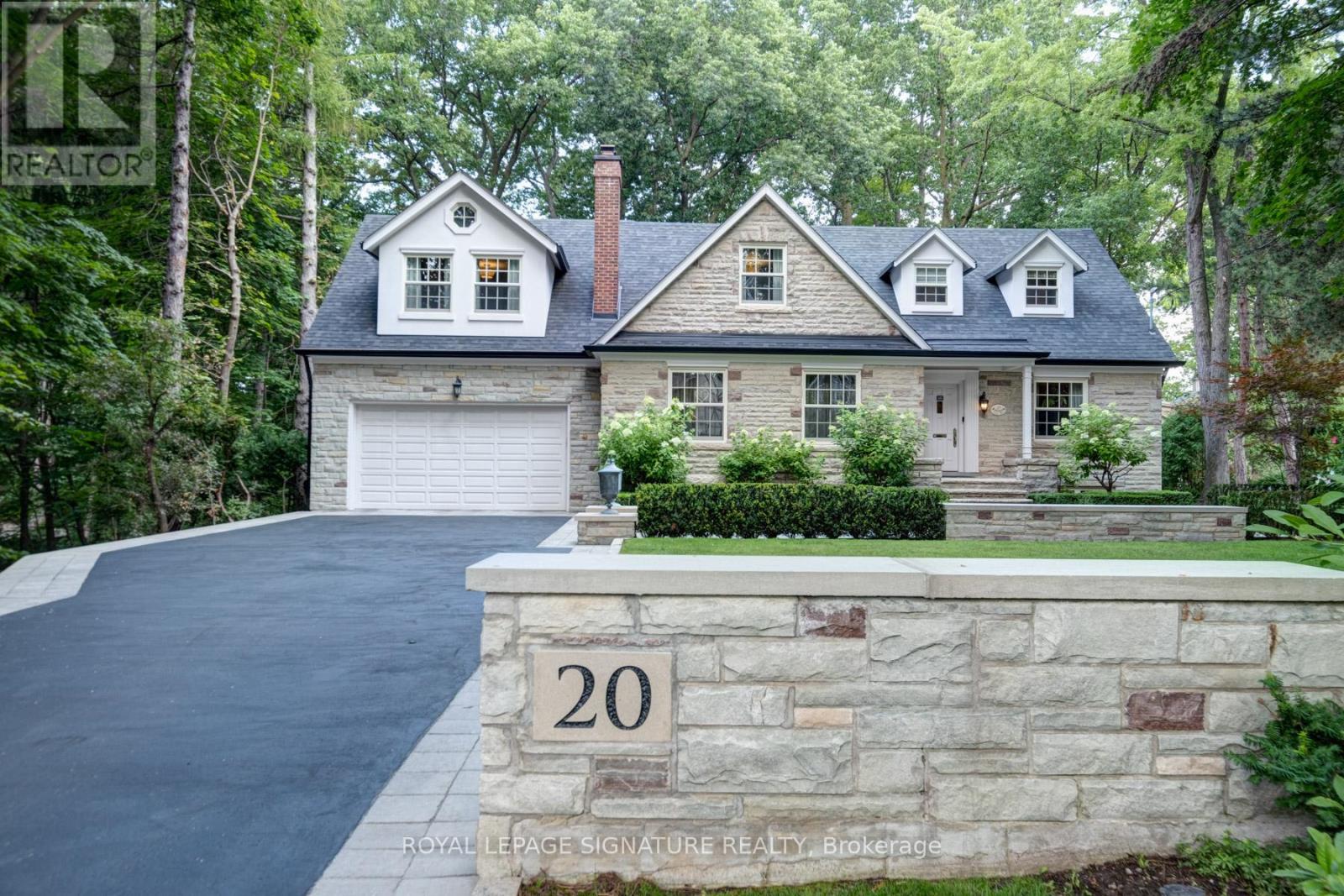 20 TAYLOR DRIVE, Toronto, Ontario