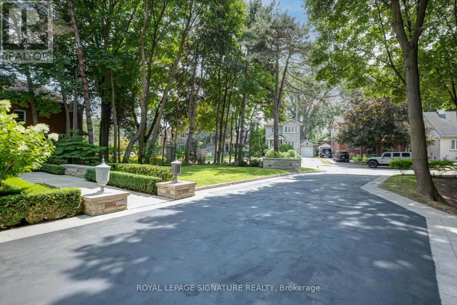 20 Taylor Drive, Toronto, Ontario  M4C 3B3 - Photo 6 - E12456068