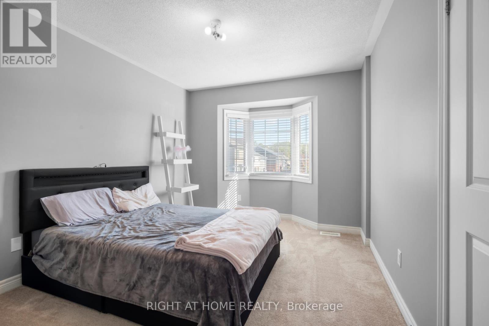 4 Bill Hutchinson Crescent, Clarington, Ontario  L1C 7E1 - Photo 22 - E12456115
