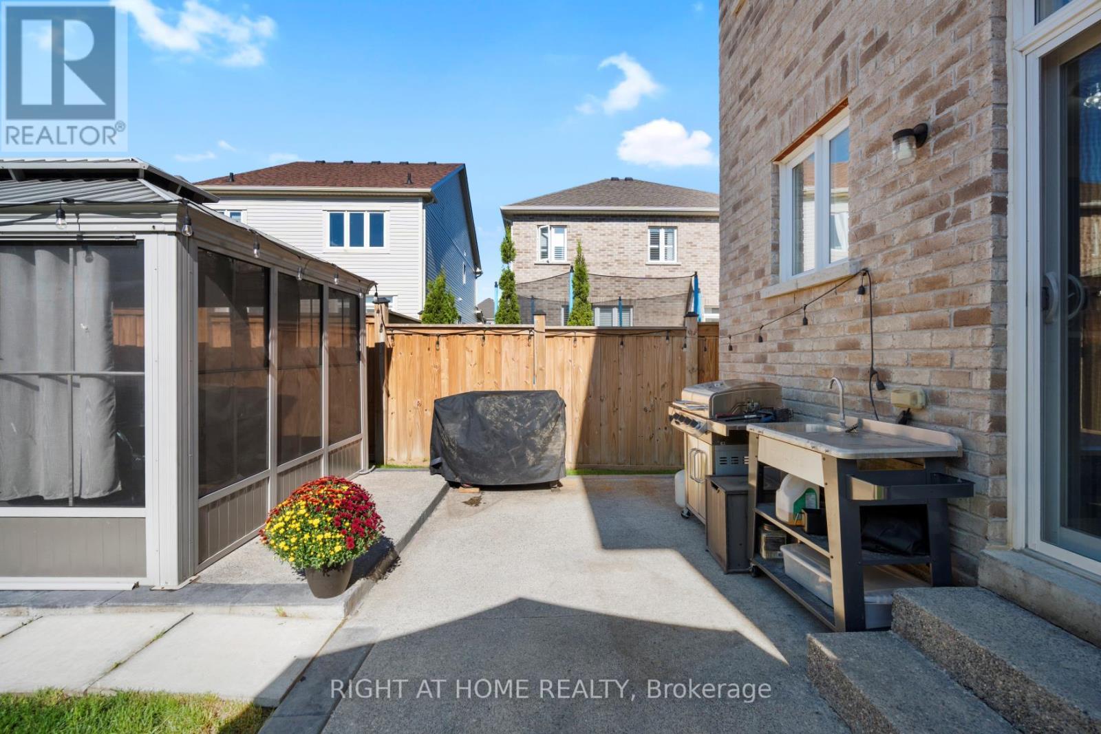 4 Bill Hutchinson Crescent, Clarington, Ontario  L1C 7E1 - Photo 36 - E12456115