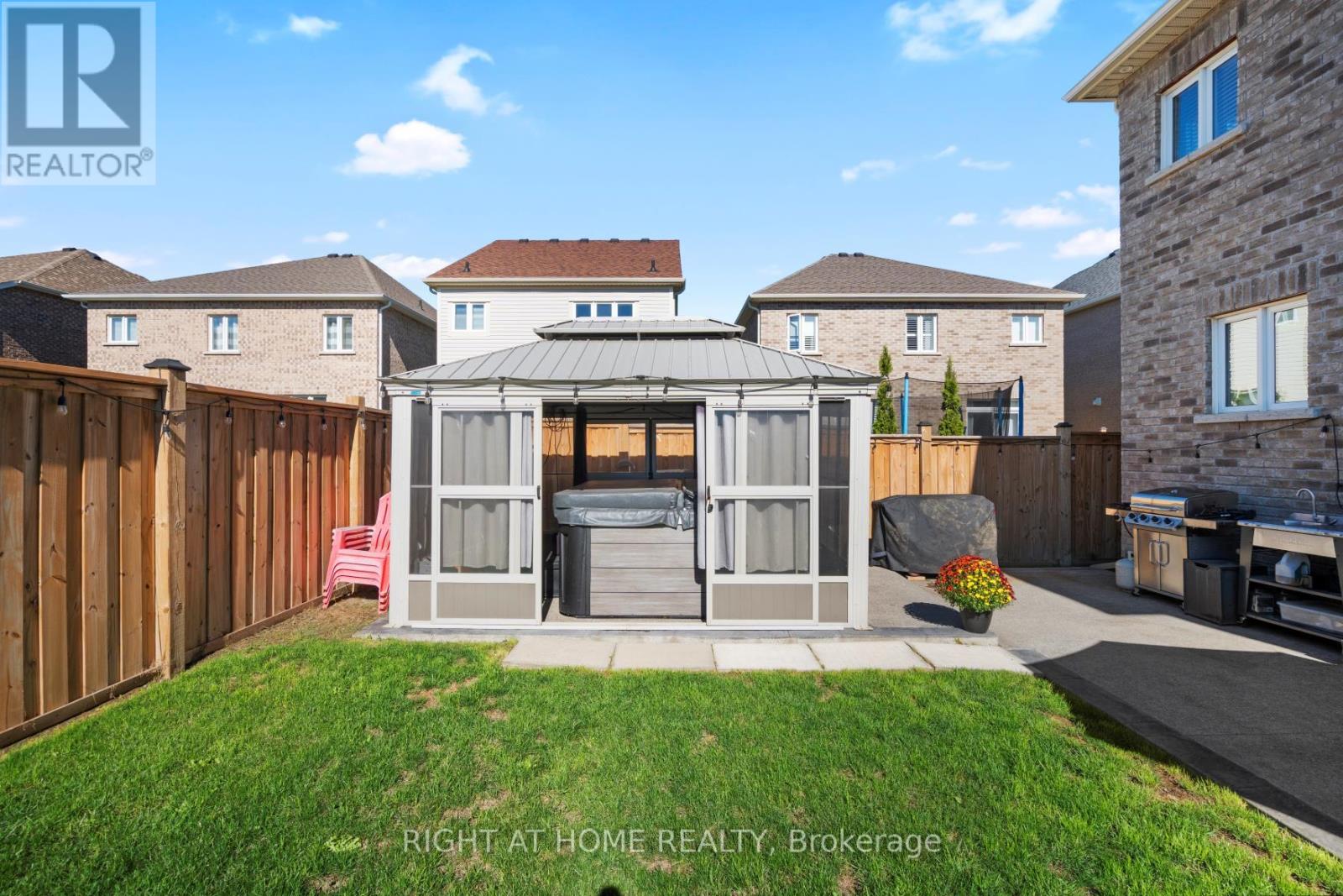 4 Bill Hutchinson Crescent, Clarington, Ontario  L1C 7E1 - Photo 37 - E12456115