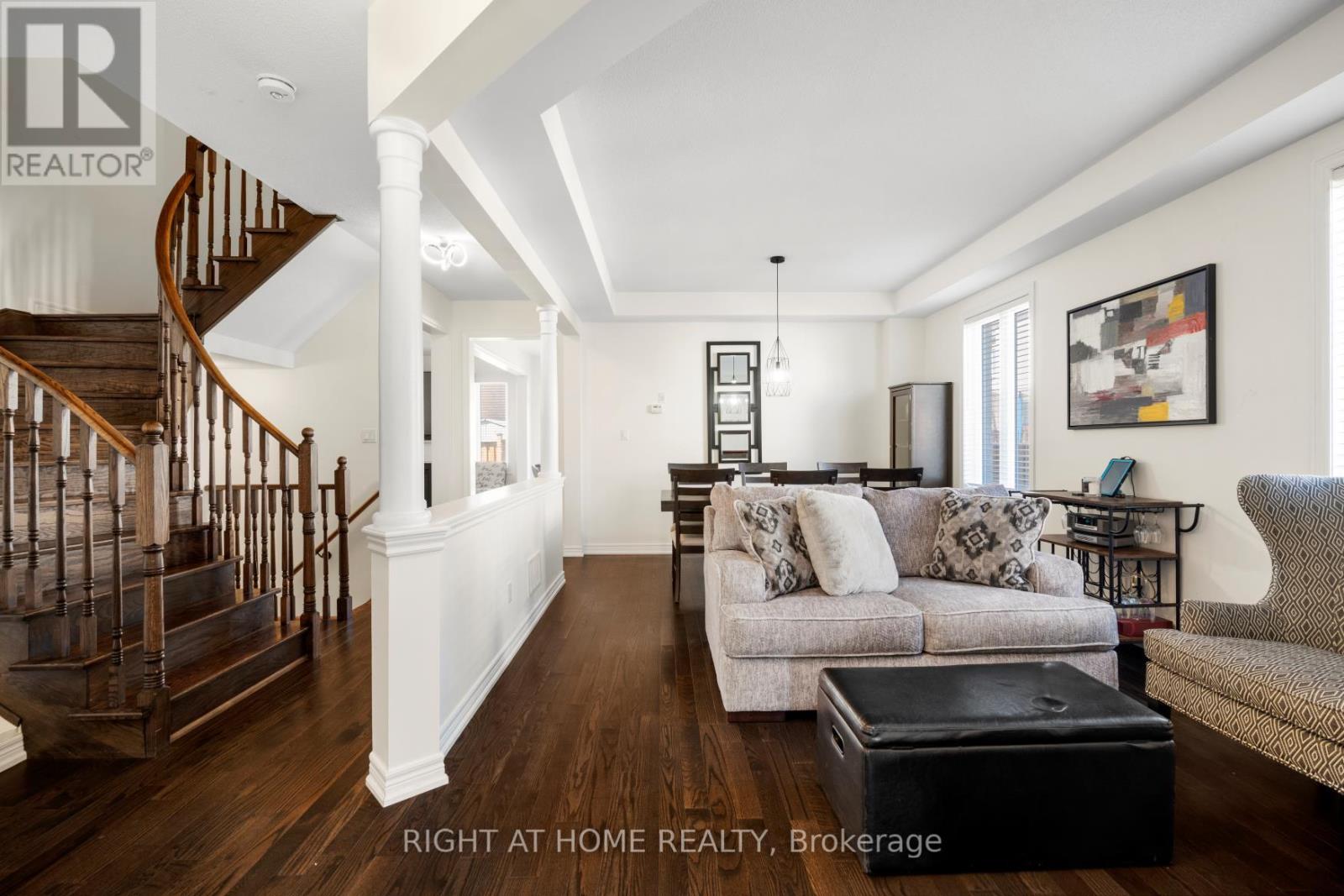 4 Bill Hutchinson Crescent, Clarington, Ontario  L1C 7E1 - Photo 7 - E12456115