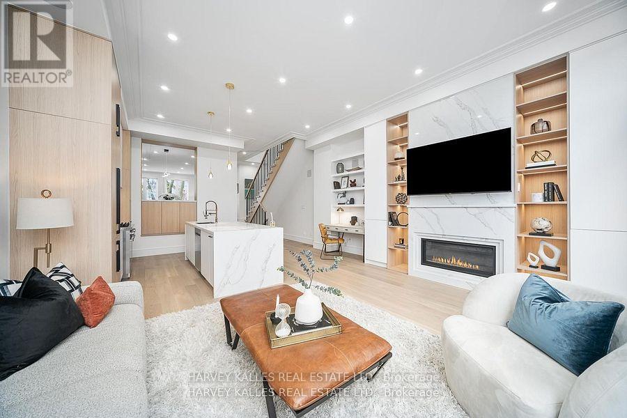 67 Lesmount Avenue, Toronto, Ontario  M4J 3V7 - Photo 15 - E12456118