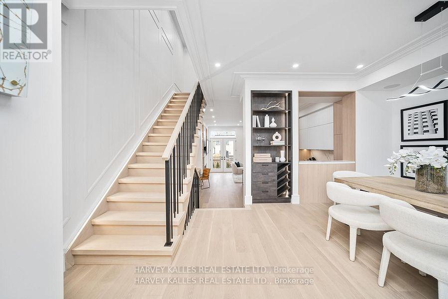 67 Lesmount Avenue, Toronto, Ontario  M4J 3V7 - Photo 8 - E12456118