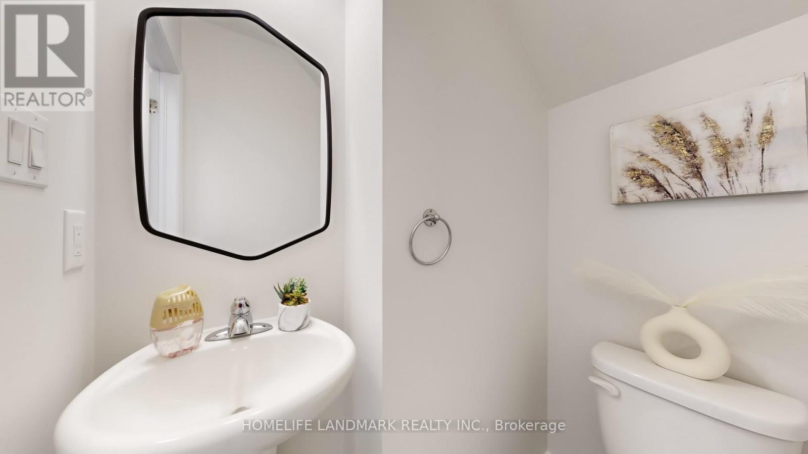 575 White's Hill Avenue, Markham, Ontario  L6B 1N9 - Photo 21 - N12455852