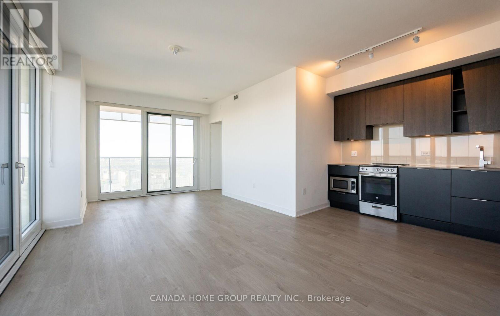 5510 - 3900 Confederation Parkway, Mississauga, Ontario  L5B 0M3 - Photo 12 - W12389550