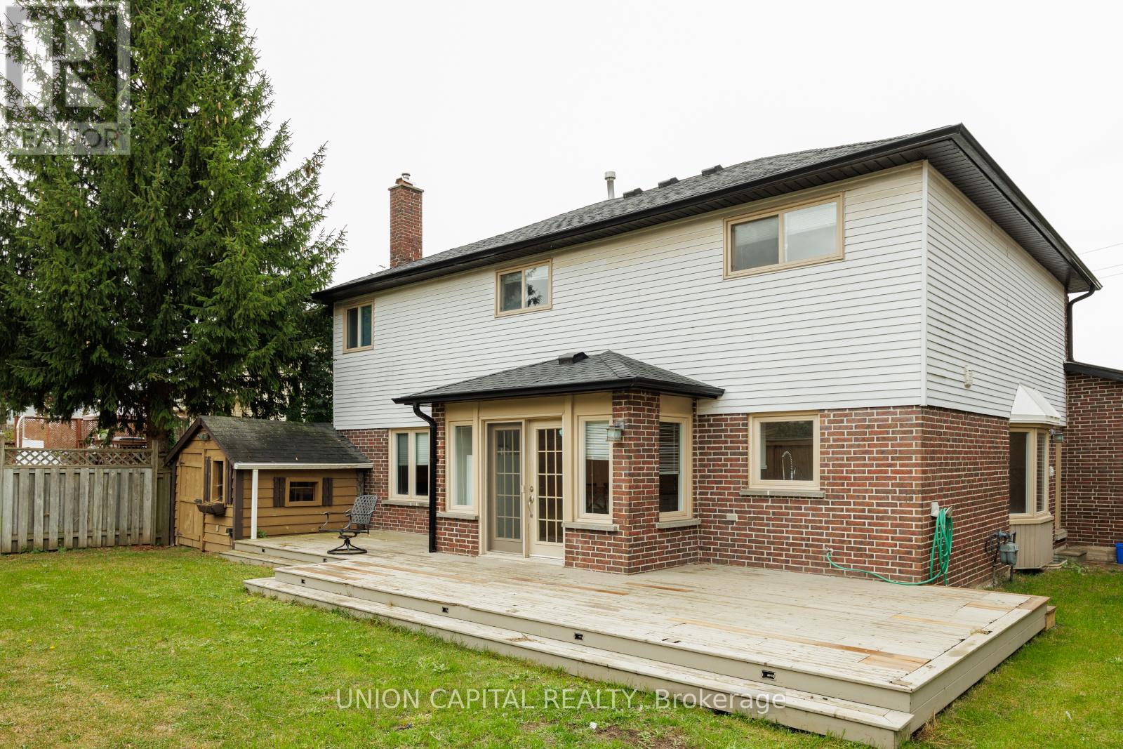 82 Old Yonge Street, Aurora, Ontario  L4G 6C7 - Photo 12 - N12456083