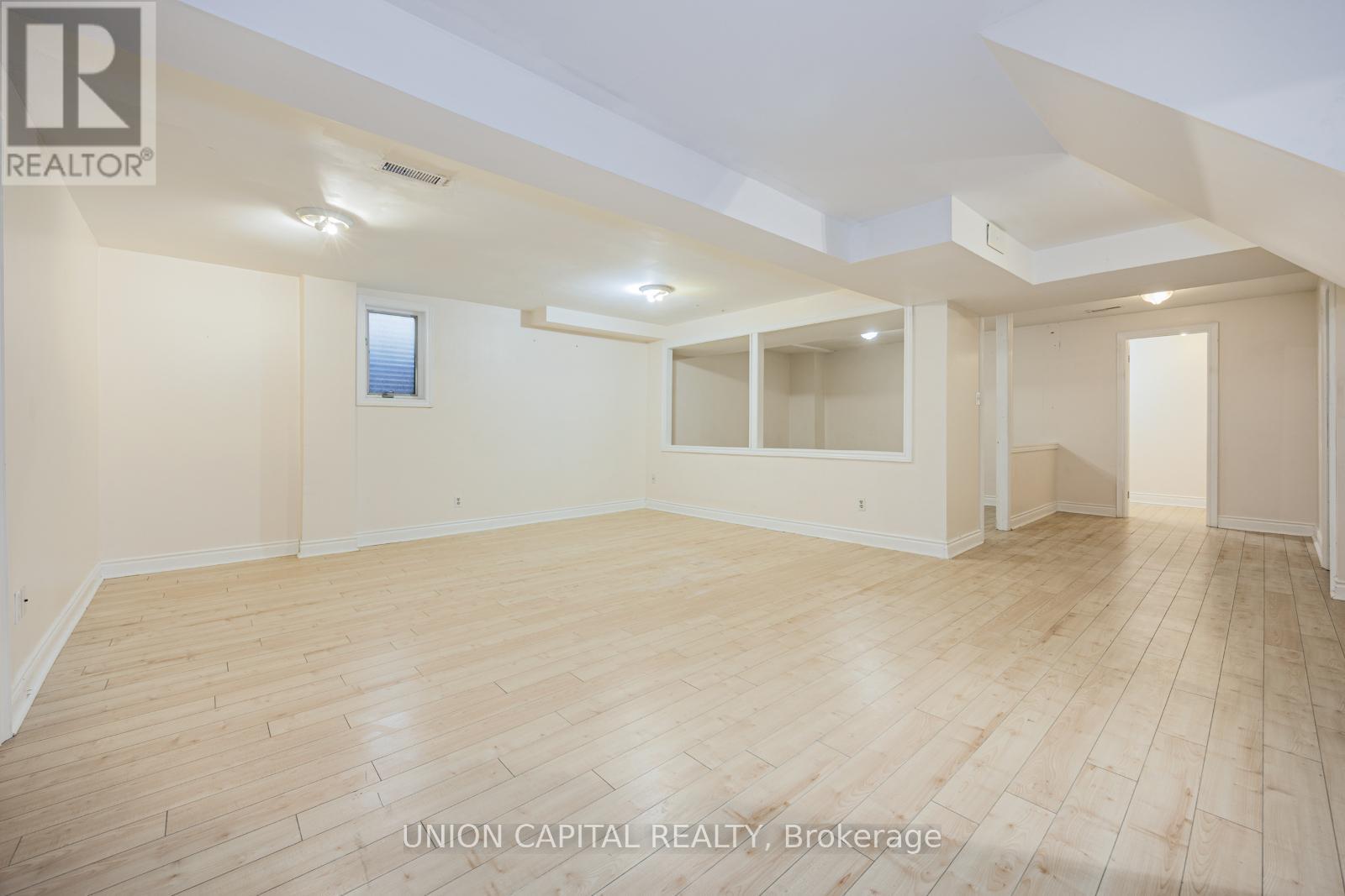 82 Old Yonge Street, Aurora, Ontario  L4G 6C7 - Photo 13 - N12456083