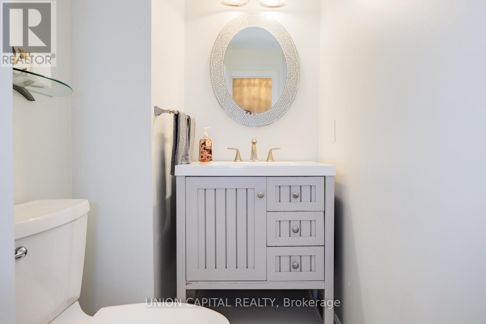 82 Old Yonge Street, Aurora, Ontario  L4G 6C7 - Photo 20 - N12456083