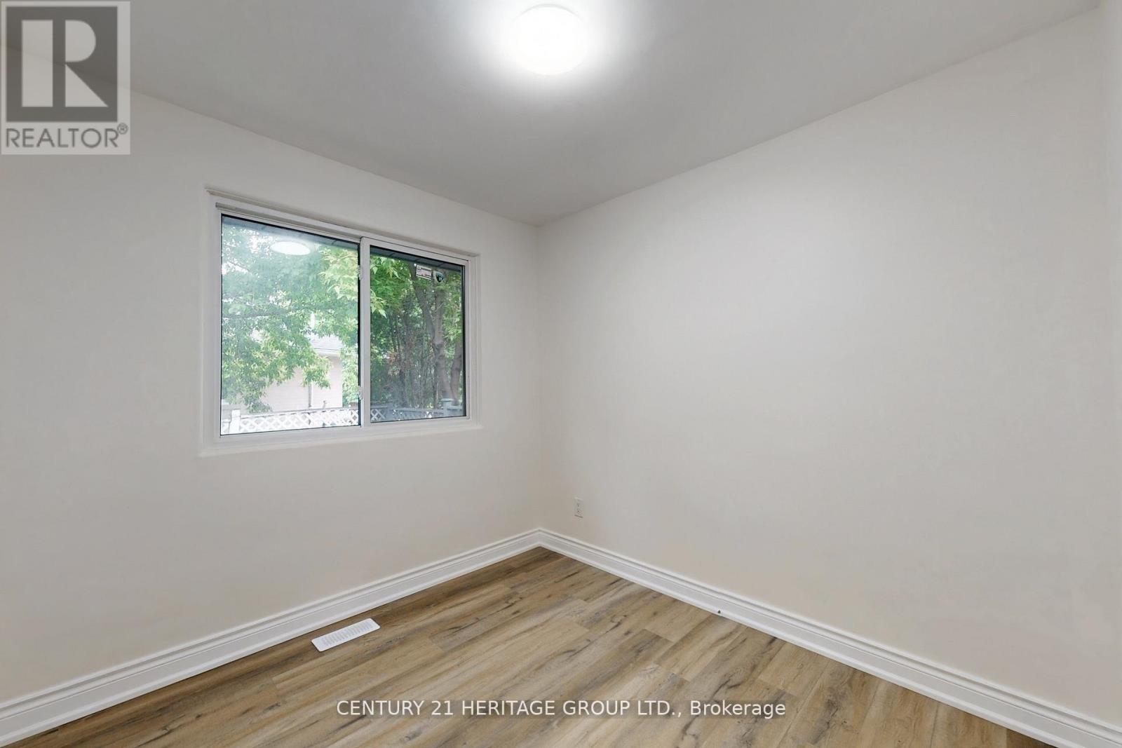 144 Maurice Court, Newmarket (Bristol-London), Ontario  L3Y 2W2 - Photo 17 - N12456103