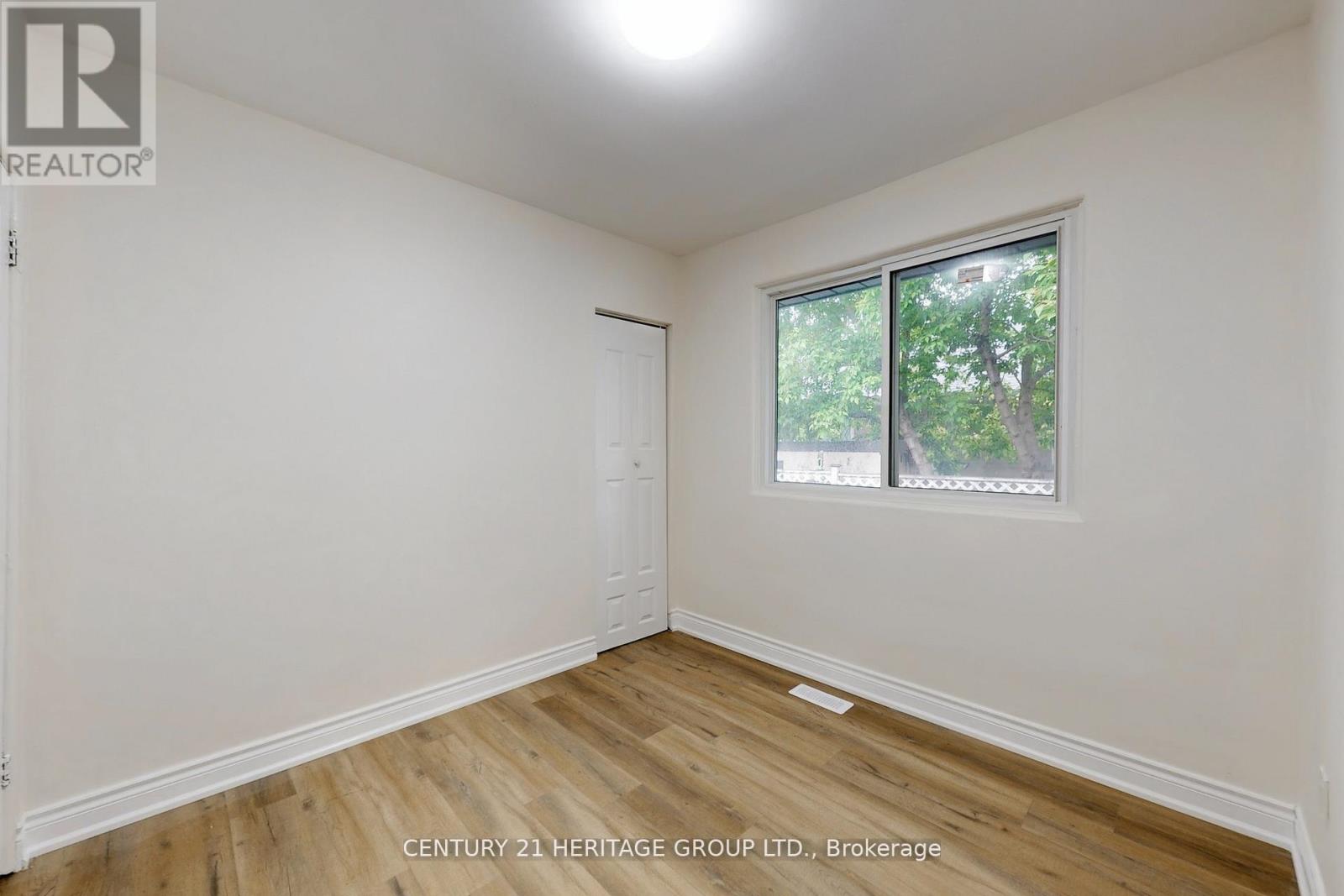 144 Maurice Court, Newmarket (Bristol-London), Ontario  L3Y 2W2 - Photo 18 - N12456103