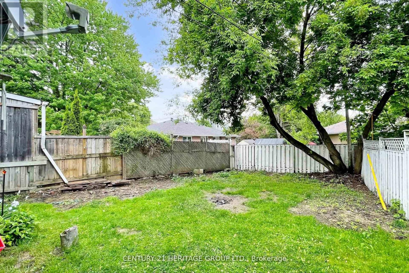 144 Maurice Court, Newmarket (Bristol-London), Ontario  L3Y 2W2 - Photo 43 - N12456103
