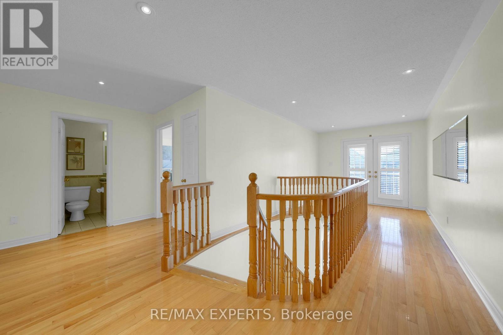 119 Vellore Avenue, Vaughan (Vellore Village), Ontario  L4H 2W4 - Photo 25 - N12456111