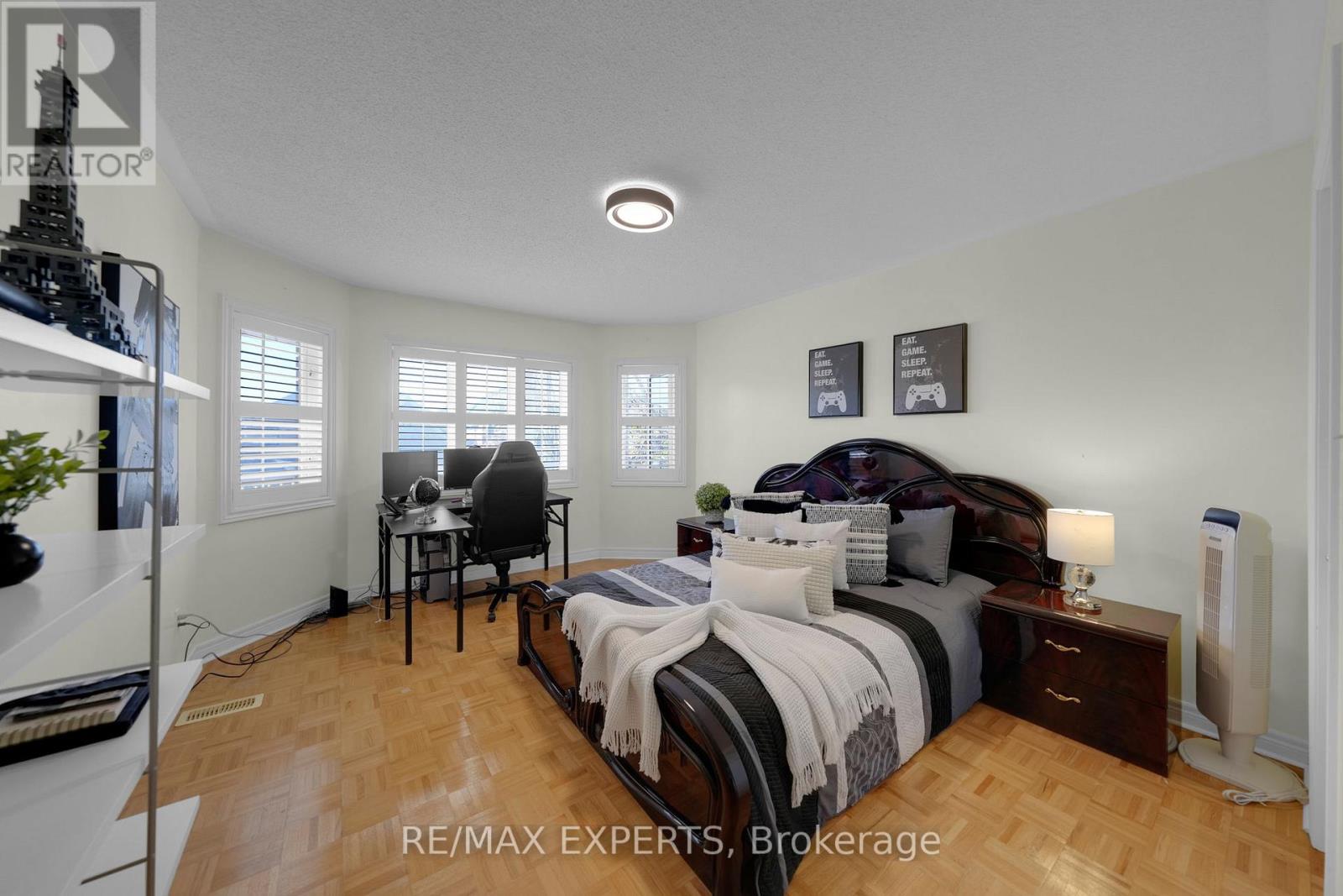 119 Vellore Avenue, Vaughan (Vellore Village), Ontario  L4H 2W4 - Photo 41 - N12456111