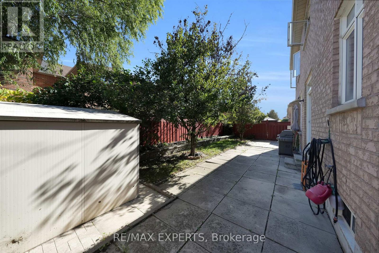 119 Vellore Avenue, Vaughan (Vellore Village), Ontario  L4H 2W4 - Photo 46 - N12456111
