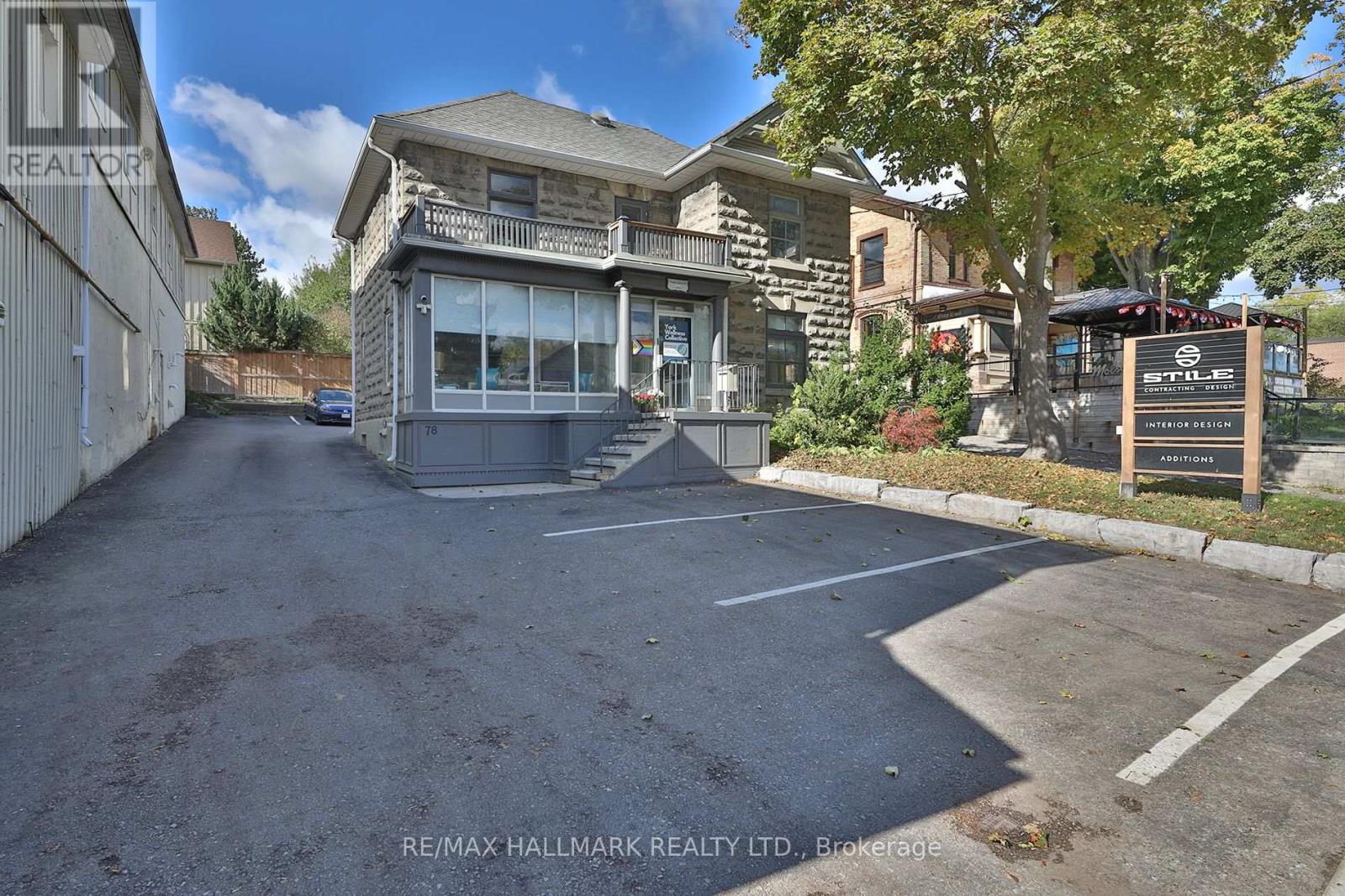 78 Main Street S, Newmarket (Central Newmarket), Ontario  L3Y 3Y6 - Photo 2 - N12456139