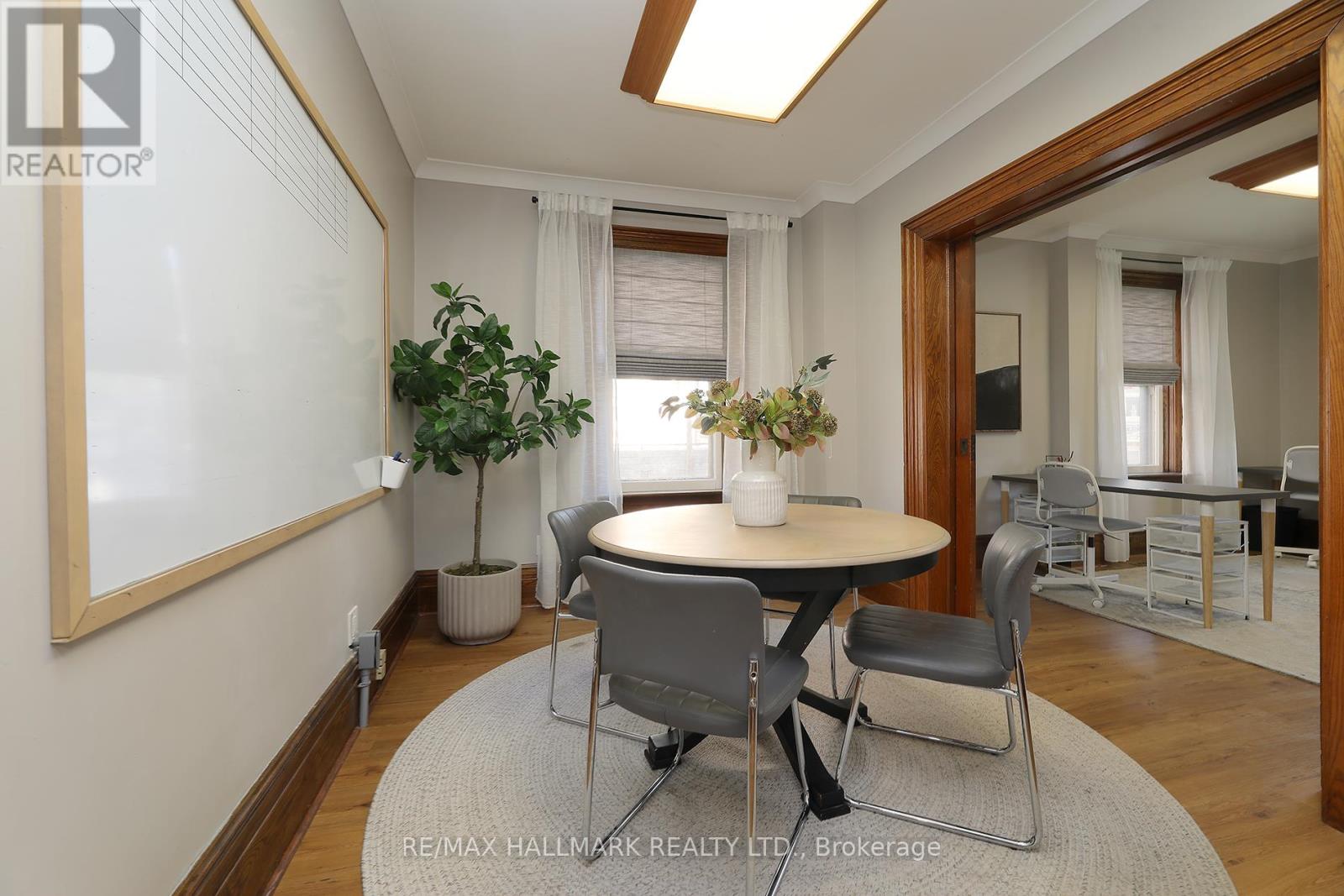 78 Main Street S, Newmarket (Central Newmarket), Ontario  L3Y 3Y6 - Photo 23 - N12456139