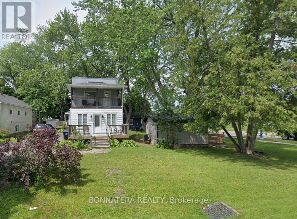 687 Innisfil Beach Road, Innisfil, Ontario  L0L 2M0 - Photo 31 - N12456146