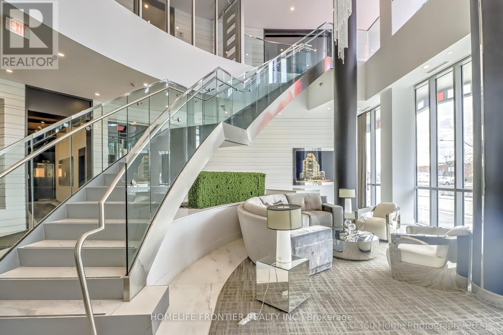 344 - 9471 Yonge Street, Richmond Hill, Ontario  L4C 1V4 - Photo 16 - N12456157