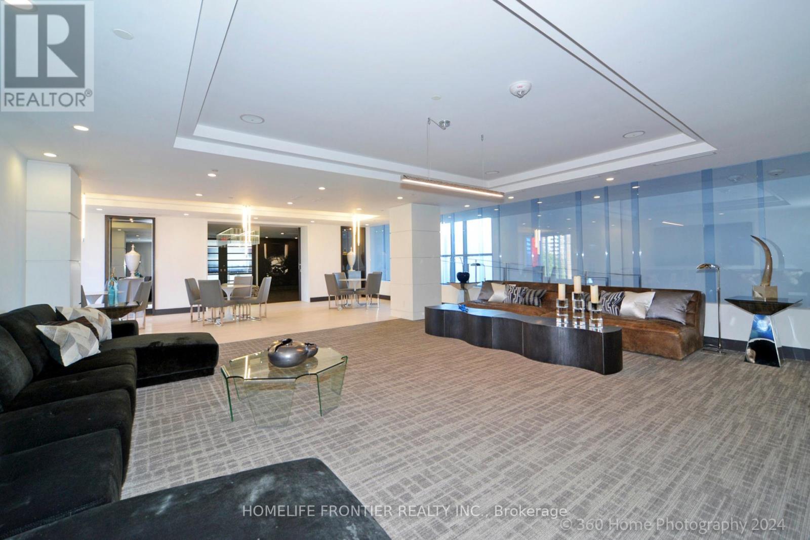 344 - 9471 Yonge Street, Richmond Hill, Ontario  L4C 1V4 - Photo 25 - N12456157