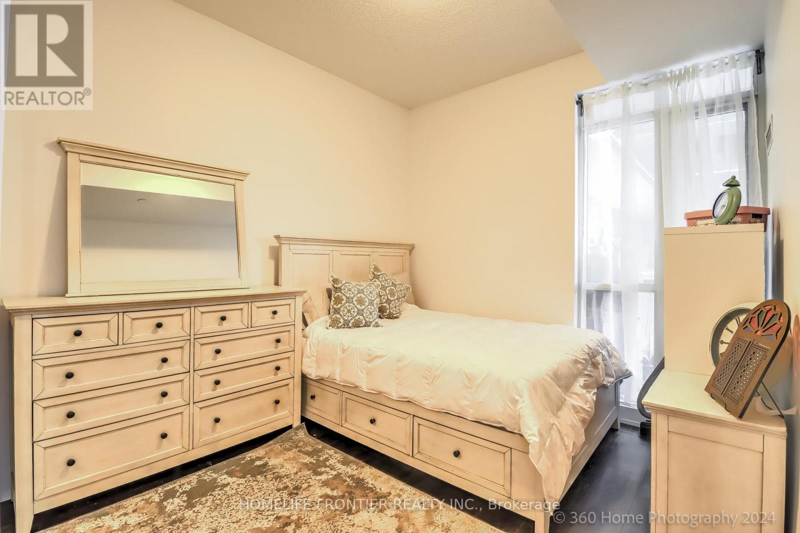 344 - 9471 Yonge Street, Richmond Hill, Ontario  L4C 1V4 - Photo 6 - N12456157