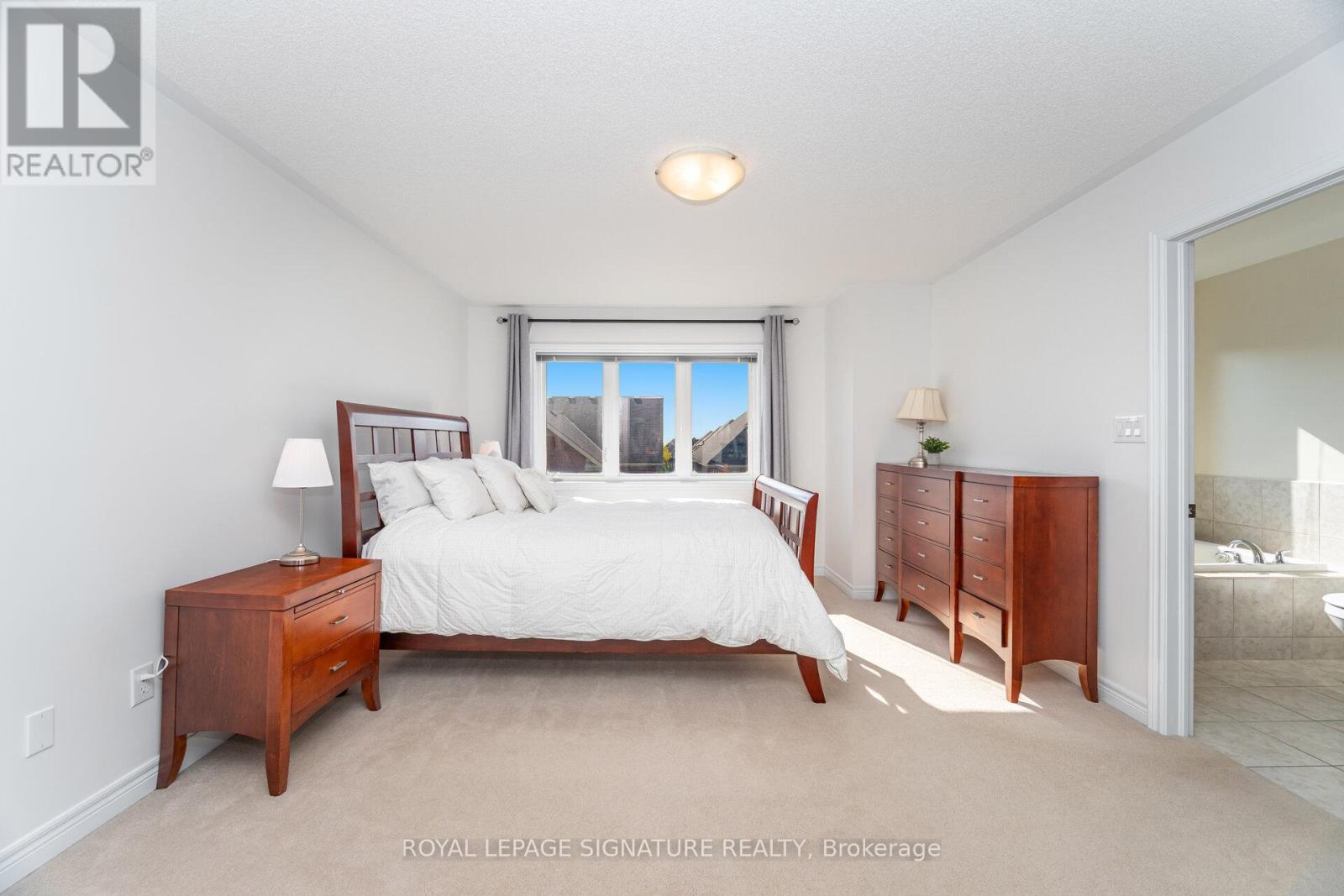81 Paperbark Avenue, Vaughan, Ontario  L6A 0Y2 - Photo 32 - N12456175