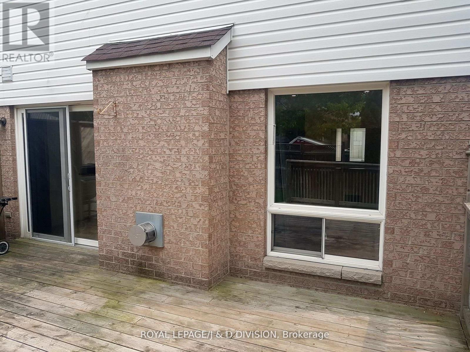 554 Heddle Crescent, Newmarket, Ontario  L3X 2K7 - Photo 16 - N12456183