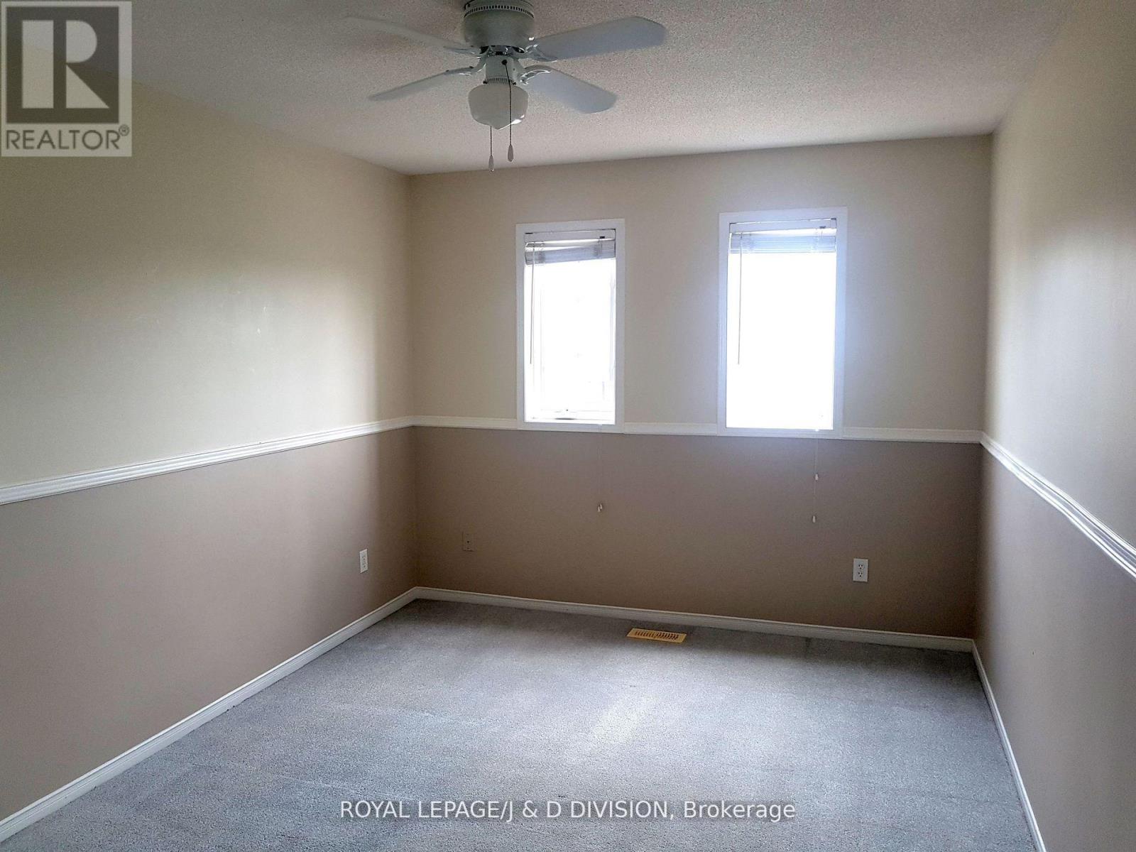 554 Heddle Crescent, Newmarket, Ontario  L3X 2K7 - Photo 27 - N12456183