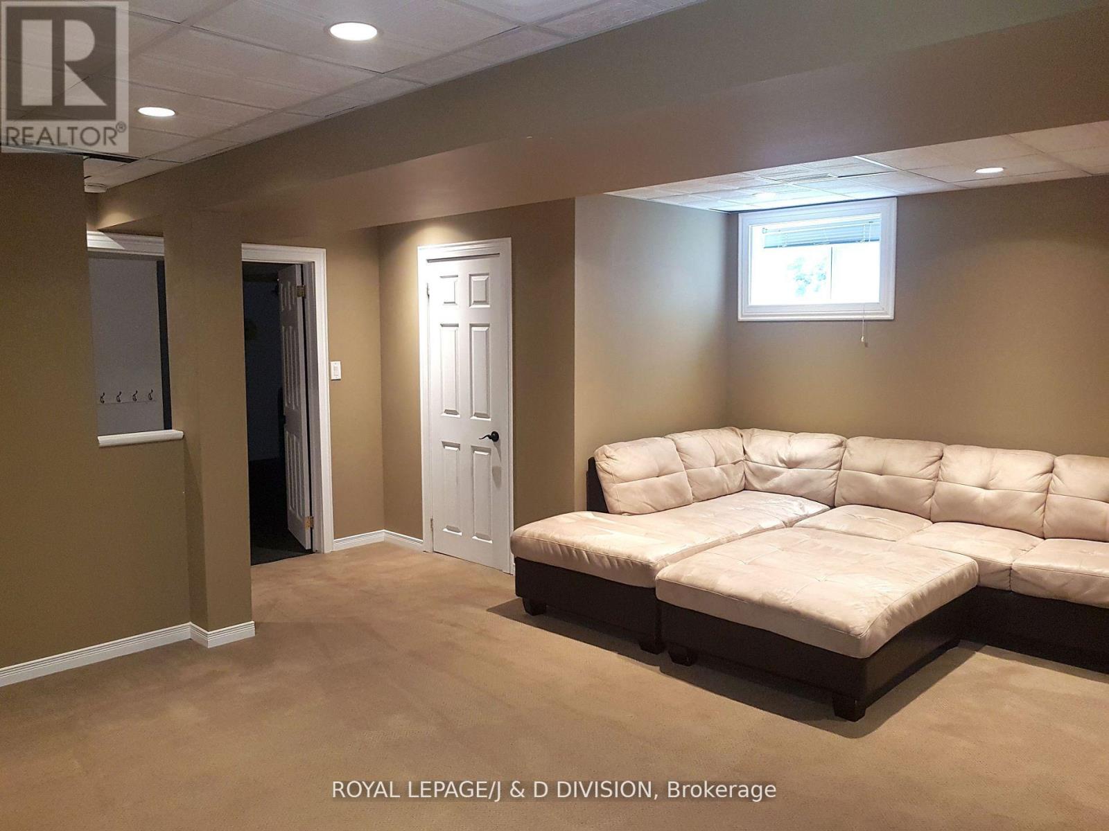554 Heddle Crescent, Newmarket, Ontario  L3X 2K7 - Photo 31 - N12456183